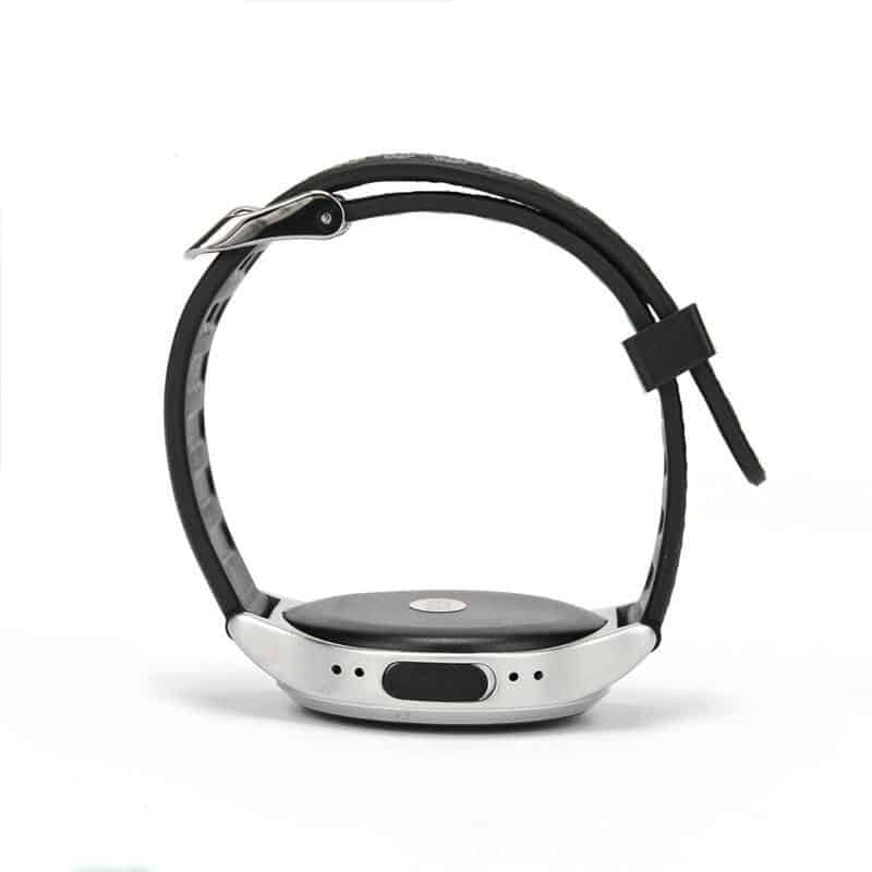 skaitmeninis-laikrodis-su-diktofonu-8gb-veikia-iki-30-valandu-2