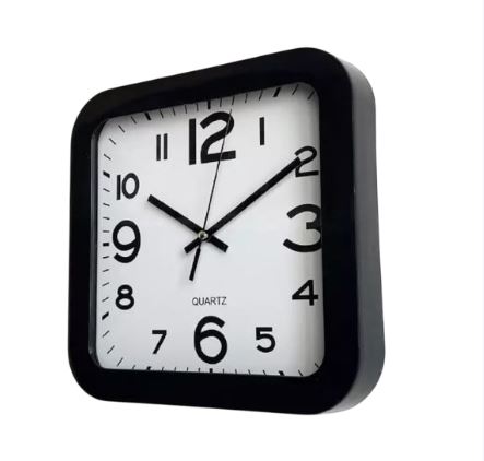 slapta-kamera-zadintuvas-stalinis-laikrodis-namu-apsaugai